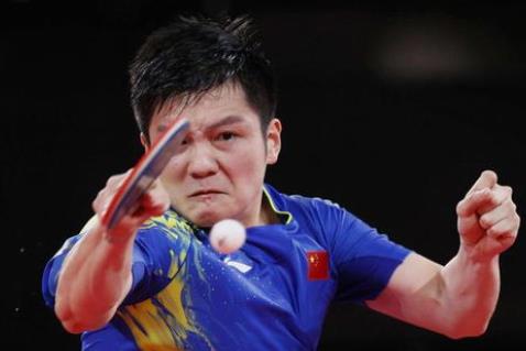 。樊振东和王楚钦都是非常出色的乒乓球运动员