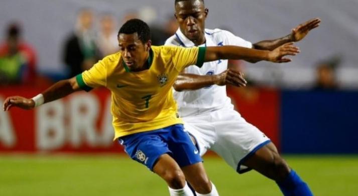 卢卡斯莫拉为什么进不了国家队，卢卡斯·莫拉(巴西足球运动员)介绍 (图1)
