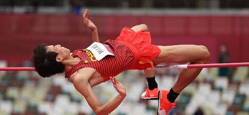 男子跳高世界纪录是多少,中国记录是多少 (图2)