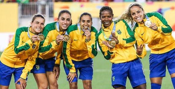 巴西女足拿过几次世界杯冠军 (图3)